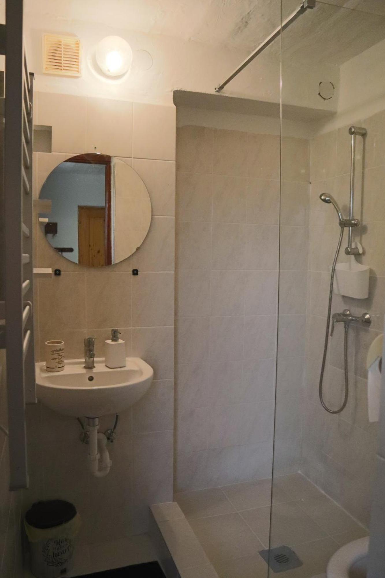 Madarles Vendeghaz Villa Abaliget Kültér fotó